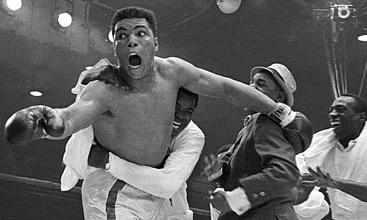 Muhammad Ali  / 1942 . 2016